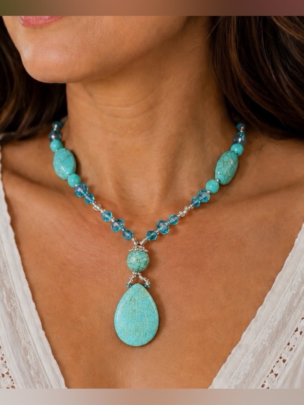 Handmade design Turquoise Teardrop Pendant Necklace - Women Jewelry